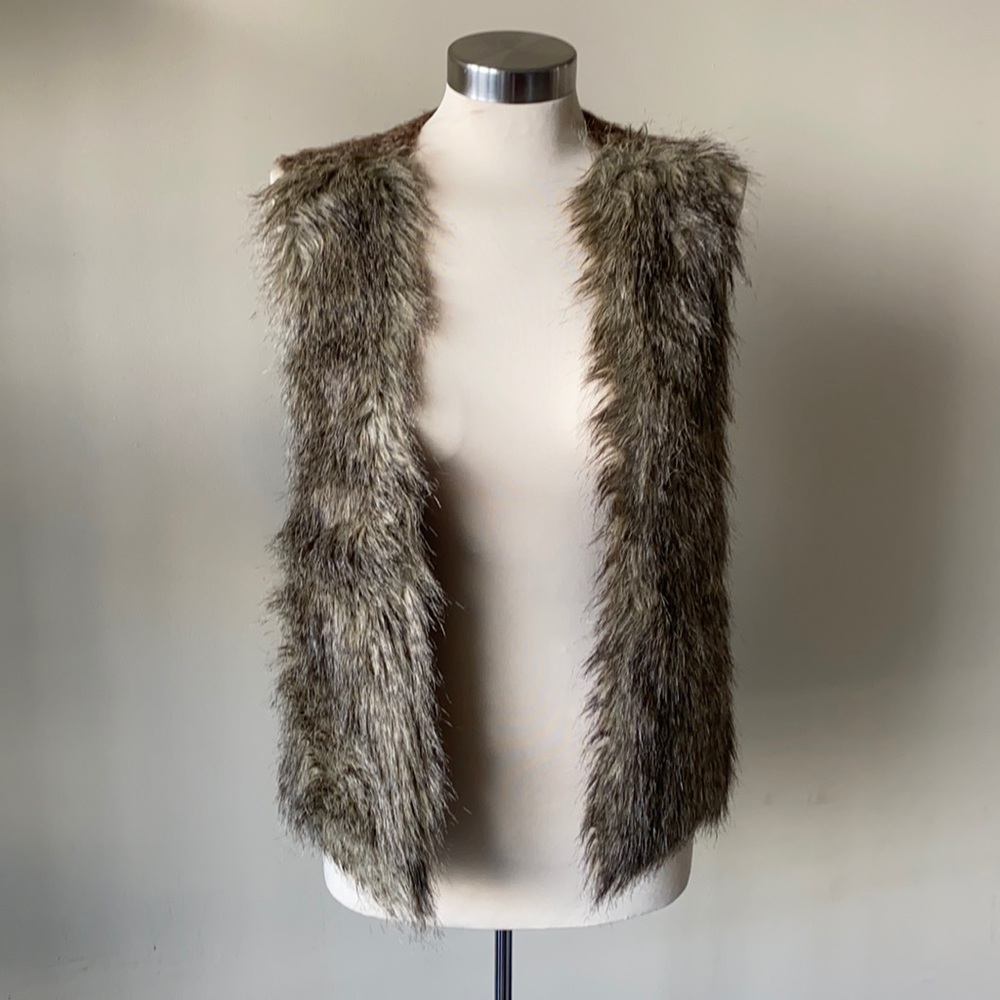Jack Fur Sweater Vest (Size M)